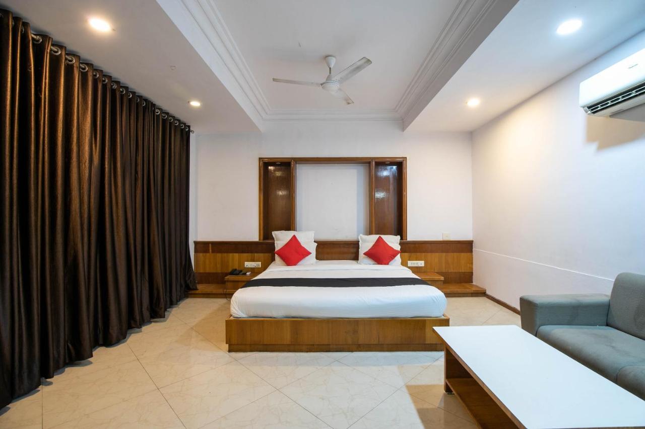 Collection O 49275 Hotel Suman City Gándhínagar Exteriér fotografie
