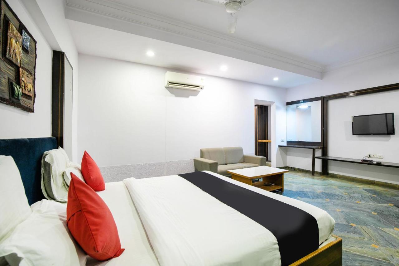 Collection O 49275 Hotel Suman City Gándhínagar Exteriér fotografie